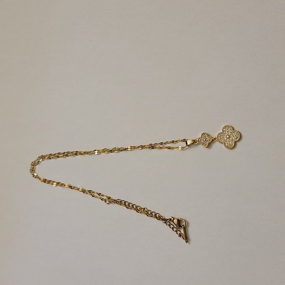 2 CLOVER DIAMOND GOLD SS NECKLACE 🍀 ☘️ - Picture 4 of 6